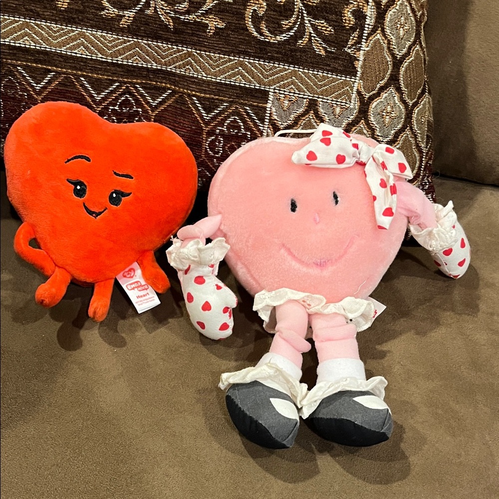 Ty Emoji Movie Heart Plush duo